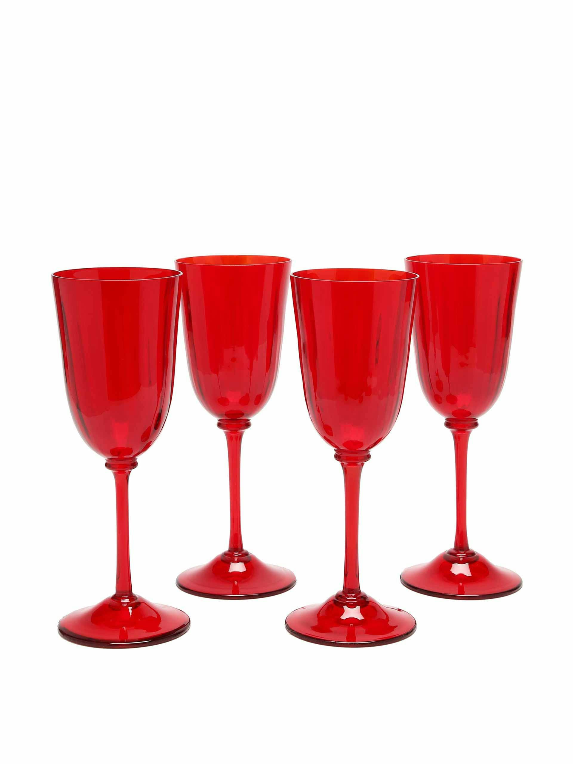 Set of four red wine glasses