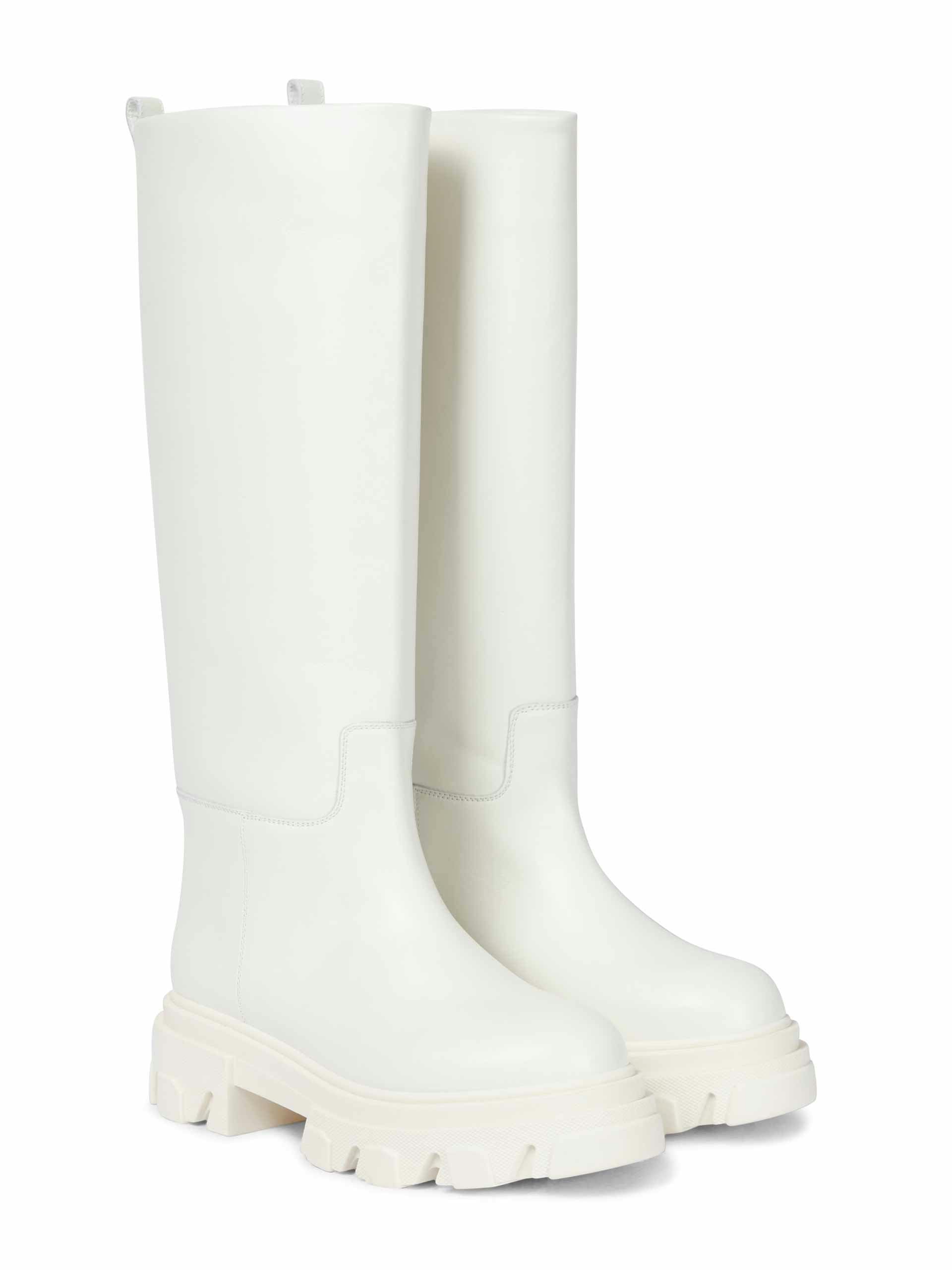 White leather boot